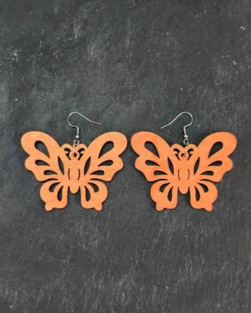 2  α  σκουλαρικια ξυλινα πεταλουδες (1)